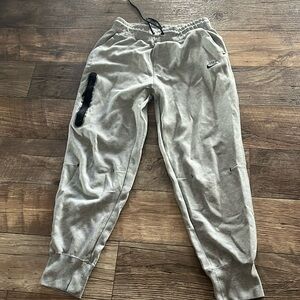 Nike tech sweatpants